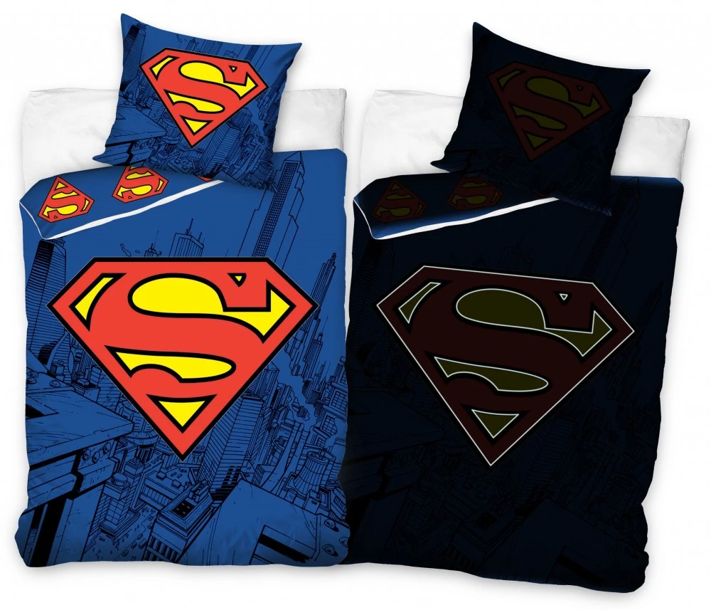 Superman sötétben világítós ágyneműhuzat garnitúra 140x200